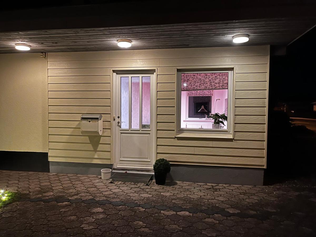 Hyggelig Lejlighed I Rinkenaes Гростен Экстерьер фото